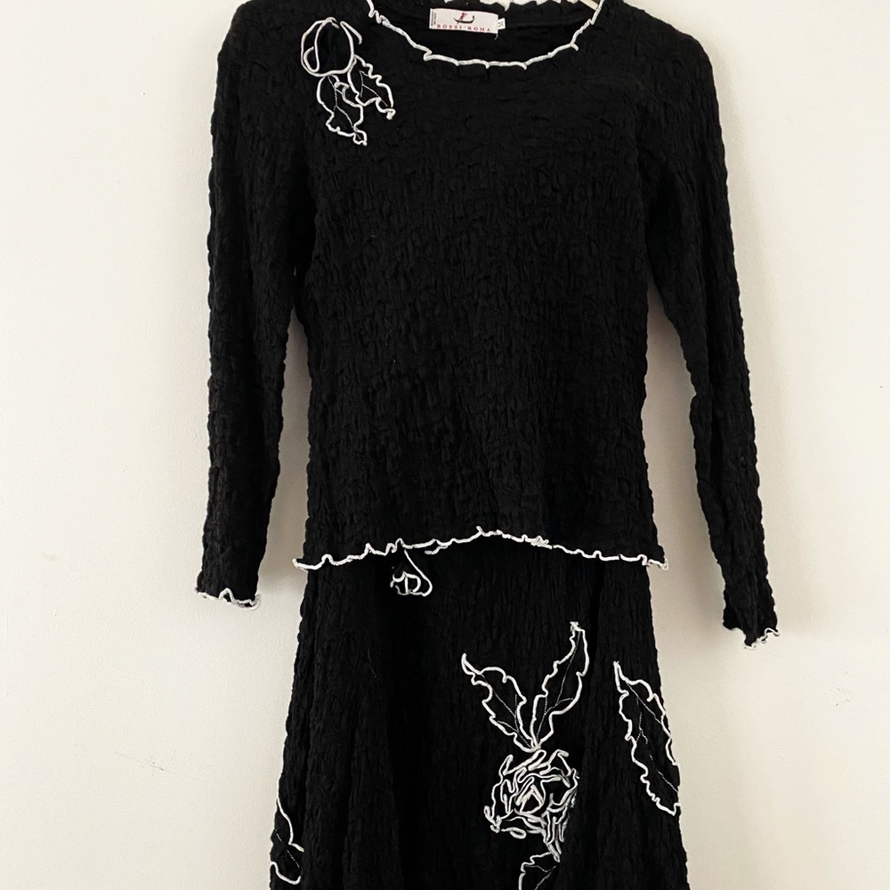 Rossi Roma 2 piece skirt and top set in black Sz M